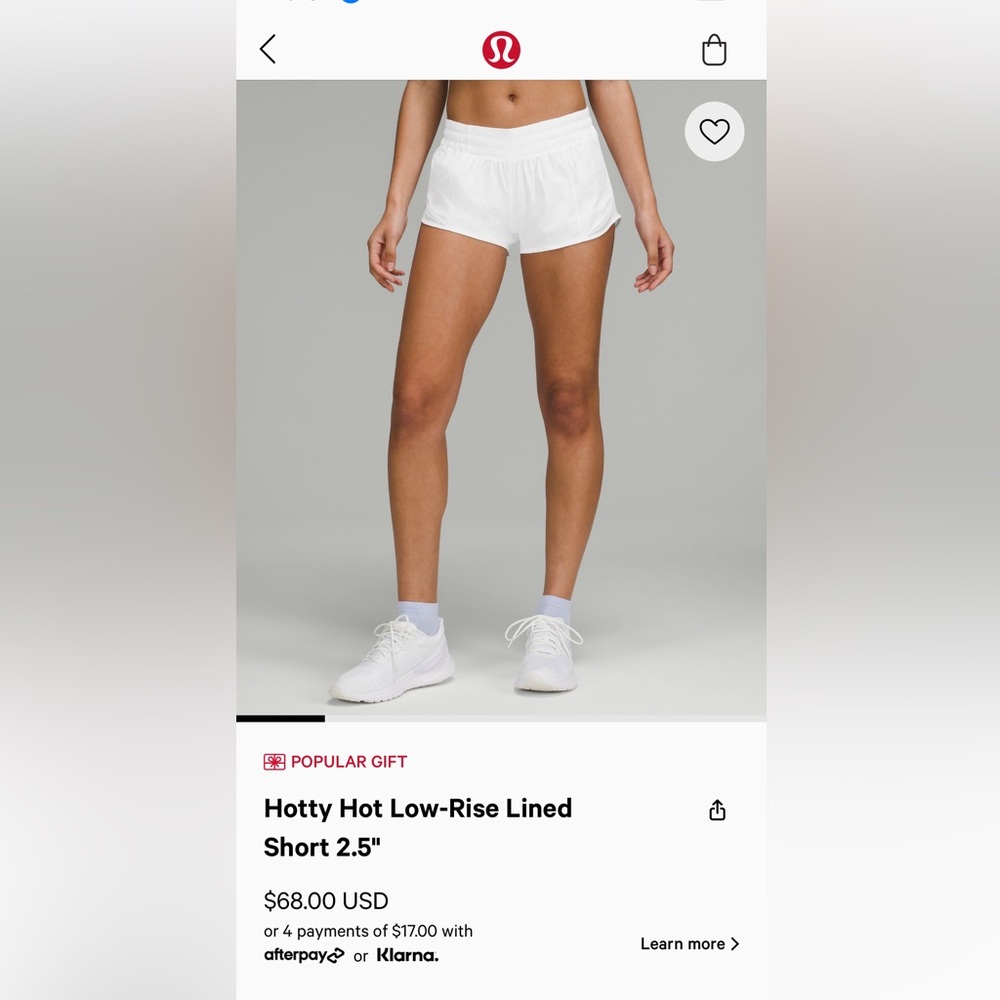 Lululemon hotty hot low rise 2.5” shorts in white